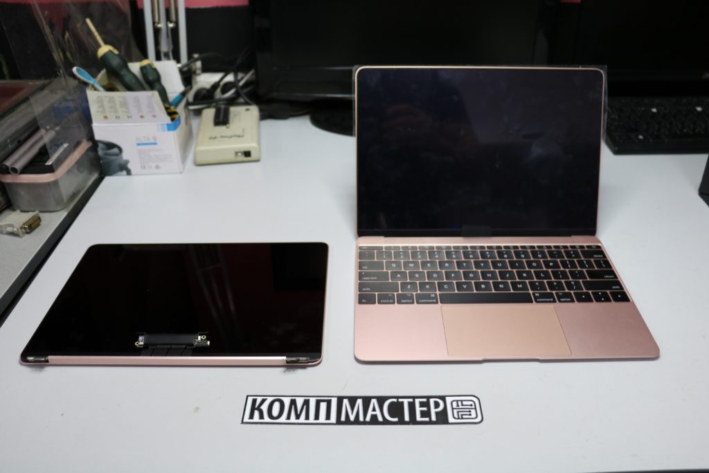 Замена дисплейного модуля MacBook